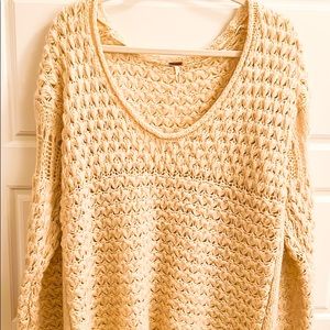 Free People Cream “V-Neck/Off The Shoulder” Knitted Sweater